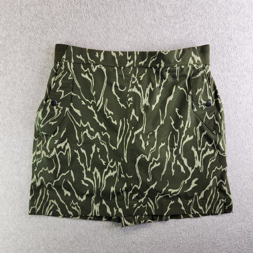 Athleta Skort Womens 12 Green Vienna Cargo Tennis Commuting Work Travel Golf